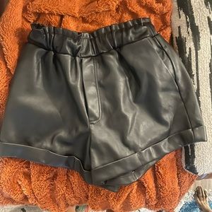 FOREVER 21 Black Faux Leather High-Waist Shorts Size XS